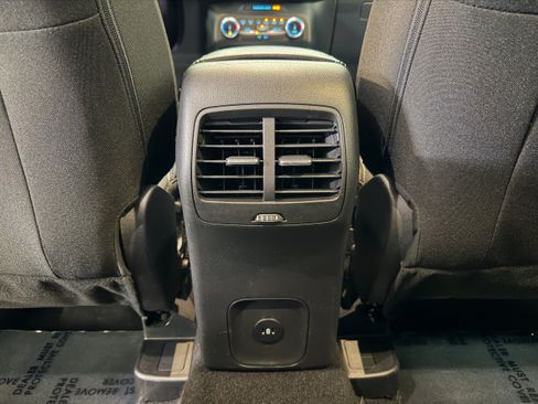 Used 2025 Ford Escape Active AWD/4WD image 12