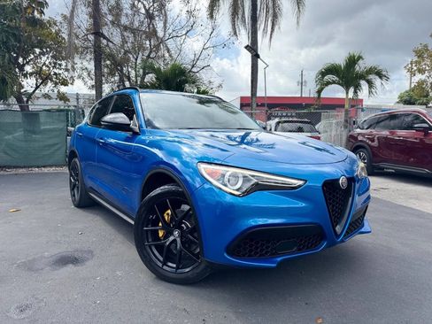 Used 2019 Alfa Romeo Stelvio Sport w/ Quick Order Package 22K Sport image 3