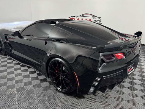 Used 2018 Chevrolet Corvette Grand Sport w/ Carbon Flash Badge Package RWD image 13