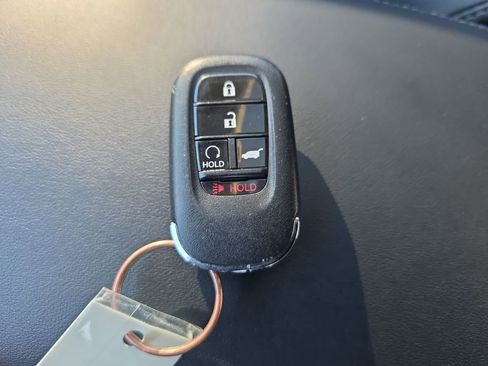Used 2023 Honda HR-V EX-L image 38
