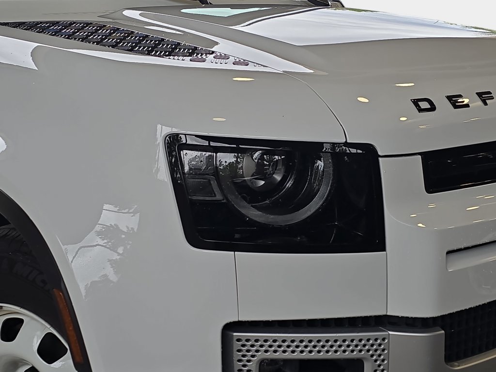 Used 2024 Land Rover Defender 110 S AWD/4WD image 34