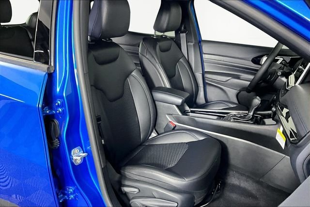 New 2026 Jeep Compass Latitude AWD/4WD image 11
