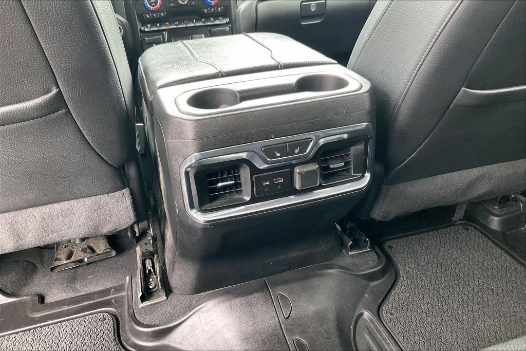 Used 2023 GMC Sierra 2500 Denali w/ Denali Black Diamond Edition AWD/4WD image 34