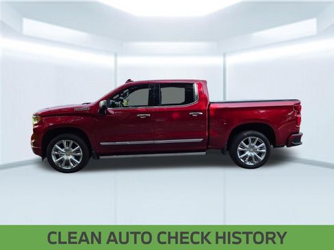 Used 2024 Chevrolet Silverado 1500 High Country w/ Technology Package AWD/4WD image 2
