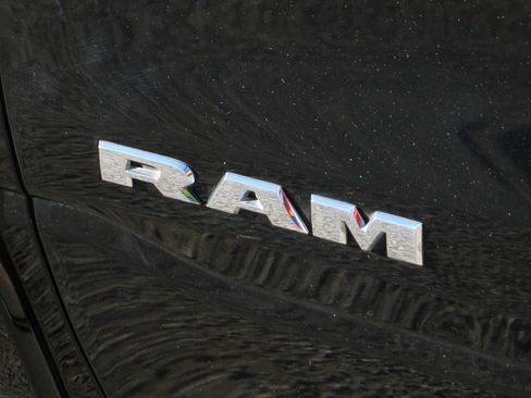 Used 2019 RAM 1500 Laramie image 52