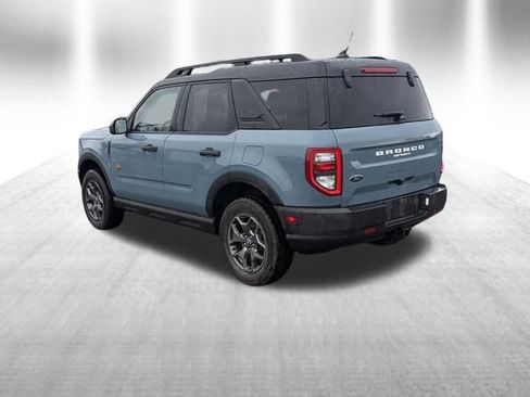 Used 2022 Ford Bronco Sport Badlands image 5