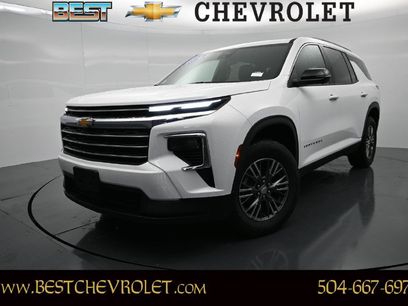 Used 2024 Chevrolet Traverse LT