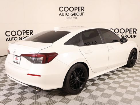 Used 2025 Honda Civic Sport image 19