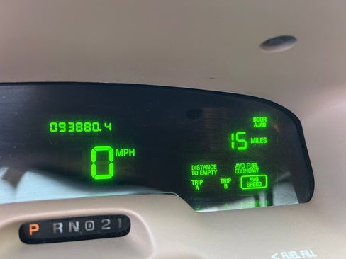 Used 2004 Mercury Grand Marquis LS image 28