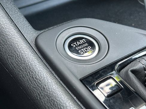 Used 2025 Nissan Sentra S FWD image 18