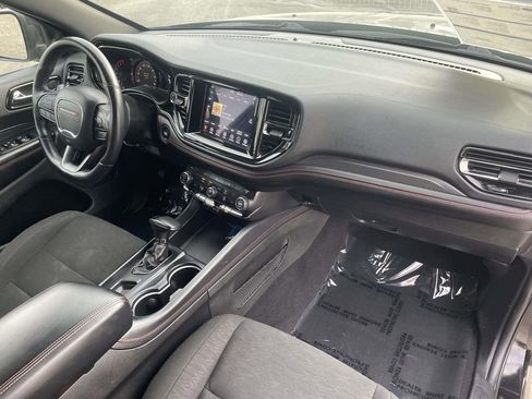 Used 2023 Dodge Durango GT image 33