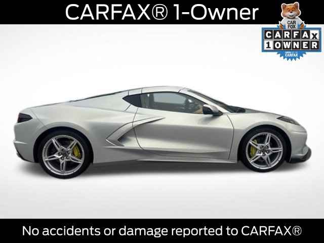 Used 2021 Chevrolet Corvette Stingray Premium Cpe w/ Engine Appearance Package RWD image 2