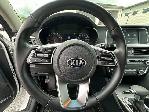 Used 2019 Kia Optima S FWD image 31