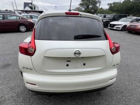 Used 2011 Nissan Juke SL AWD/4WD image 6