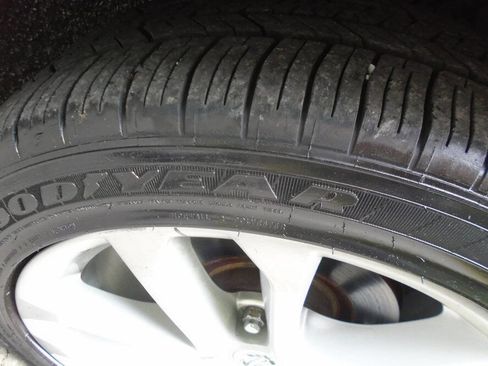Used 2011 Nissan Altima 3.5 SR FWD image 30