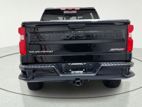 Used 2025 Chevrolet Silverado 1500 ZR2 w/ Technology Package AWD/4WD image 4
