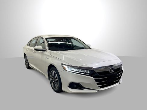 Used 2021 Honda Accord EX image 1