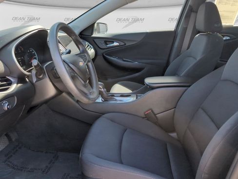 Used 2021 Chevrolet Malibu LS FWD image 13