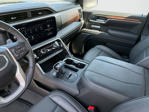 New 2025 GMC Sierra 1500 Denali w/ Technology Package AWD/4WD image 29