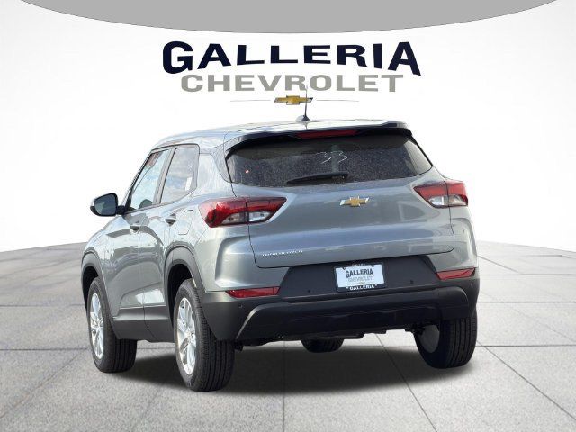 New 2026 Chevrolet TrailBlazer LS w/ LS Convenience Package FWD image 5