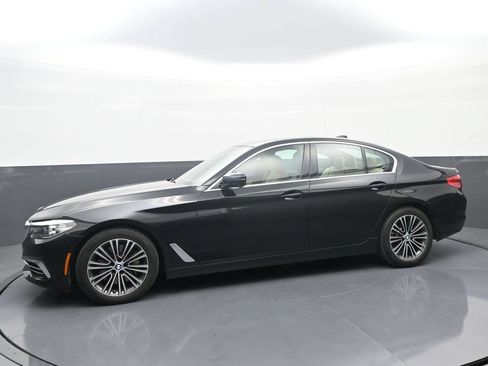 Used 2019 BMW 530i RWD image 4