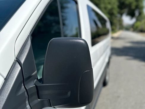 Used 2018 Ford Transit 350 XLT RWD image 15