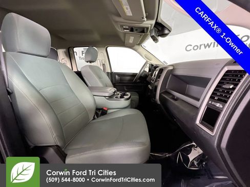 Used 2016 RAM 1500 Express w/ Black Ram 1500 Express Group AWD/4WD image 16