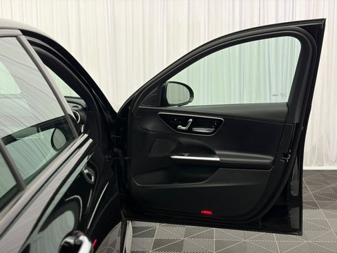 Used 2023 Mercedes-Benz C 300 4MATIC Sedan image 15