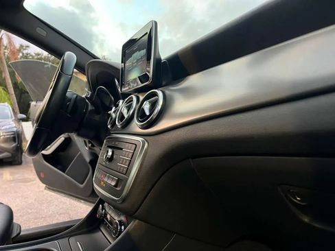 Used 2016 Mercedes-Benz CLA 250 4MATIC image 14