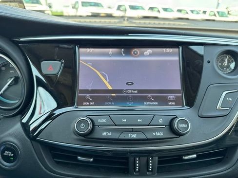 Used 2018 Buick Envision Essence w/ LPO, Cargo Package FWD image 30