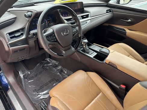 Used 2019 Lexus ES 350 w/ Accessory Package 2 FWD image 15