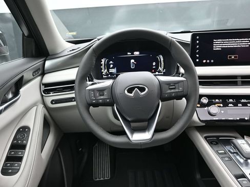 Certified 2026 INFINITI QX60 Pure w/ Cargo Package FWD image 30