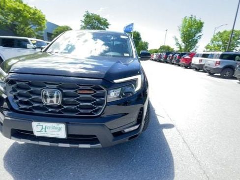 Used 2024 Honda Ridgeline TrailSport image 3