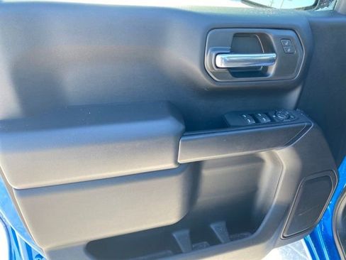 Certified 2022 Chevrolet Silverado 1500 Custom RWD image 15