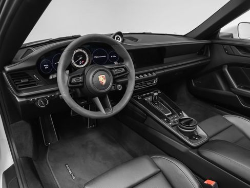 Certified 2023 Porsche 911 Carrera GTS RWD image 55