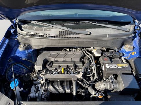 Used 2022 Hyundai Venue SE w/ Cargo Package image 9