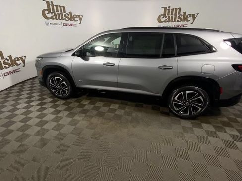 Used 2026 Buick Enclave Sport Touring w/ Power Package AWD/4WD image 5