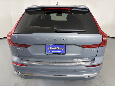 Used 2023 Volvo XC60 B5 Ultimate image 7