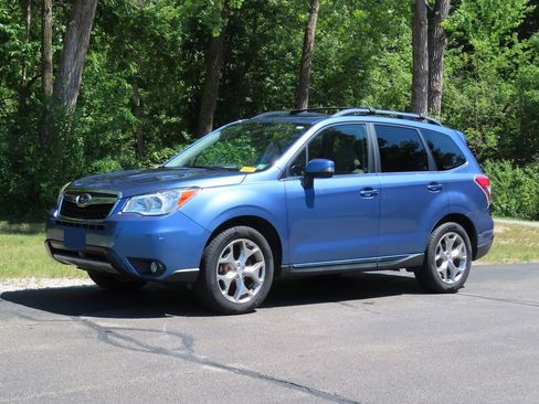 Used 2016 Subaru Forester 2.5i Touring w/ Popular Package #2 AWD/4WD image 8