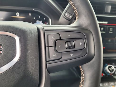 Used 2025 GMC Sierra 2500 AT4 w/ AT4 Premium Plus Package image 22