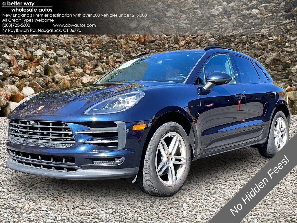 Used 2020 Porsche Macan AWD/4WD image 1
