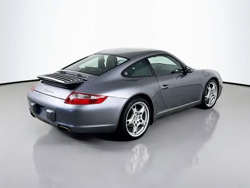 Used 2005 Porsche 911 Carrera image 9