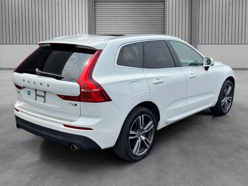 Used 2018 Volvo XC60 T6 Momentum w/ Protection Package Premier AWD/4WD image 34