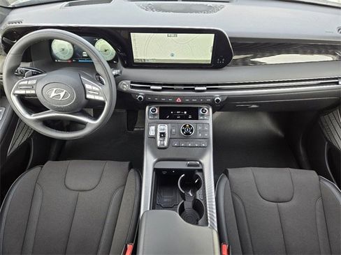 Used 2025 Hyundai Palisade Calligraphy image 19