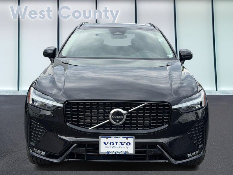 Certified 2025 Volvo XC60 B5 Plus AWD/4WD image 10