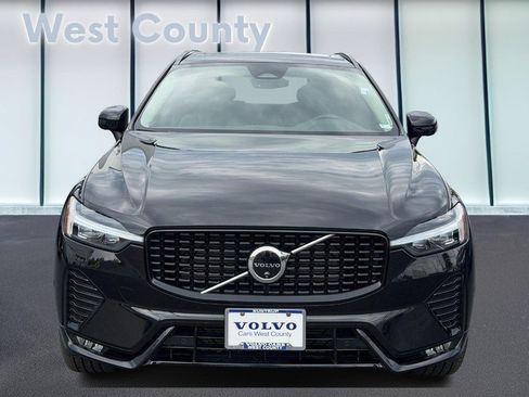 Used 2025 Volvo XC60 B5 Plus AWD/4WD image 10