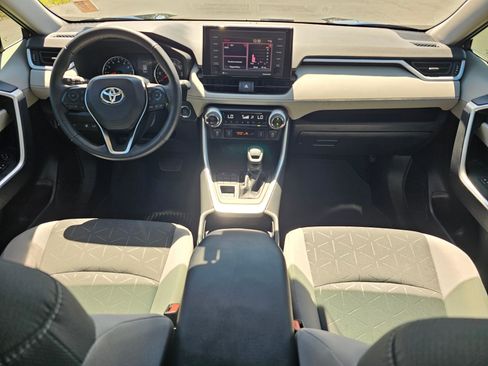Used 2021 Toyota RAV4 XLE w/ Convenience Package AWD/4WD image 15