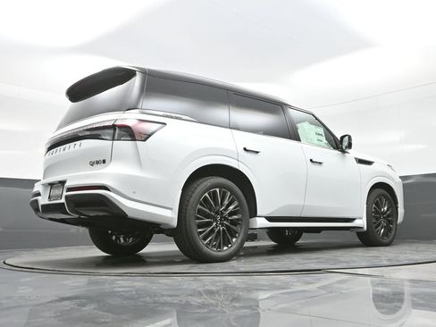 New 2026 INFINITI QX80 Autograph w/ Premium Cargo Package image 34