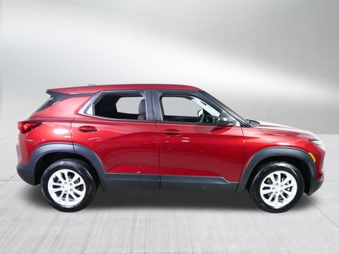 Used 2024 Chevrolet TrailBlazer LS w/ LS Convenience Package AWD/4WD image 8