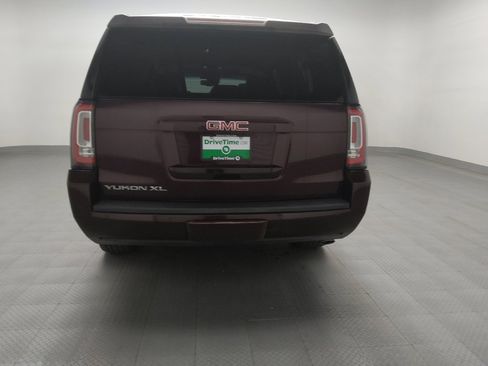 Used 2017 GMC Yukon XL SLT w/ Premium Edition image 6